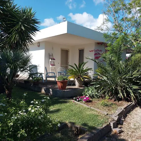Anime Sante Tatil Evi Otranto